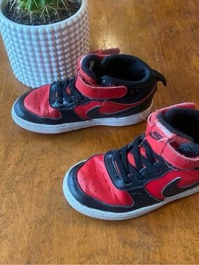 Nike Court Borough Mid 2 Kids Sneakers 10C Red Black High Top Shoes